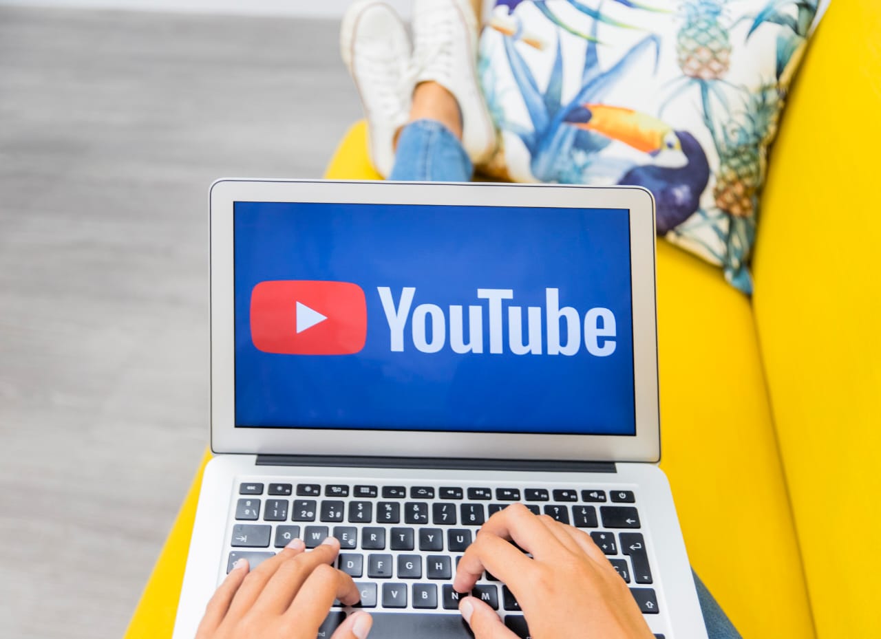 YouTube – Statistics & Facts